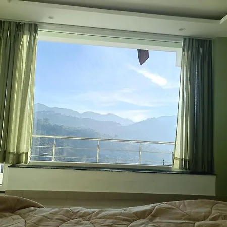 Sun Rise View At Twin Oaks' Apartment Kasauli Exterior photo