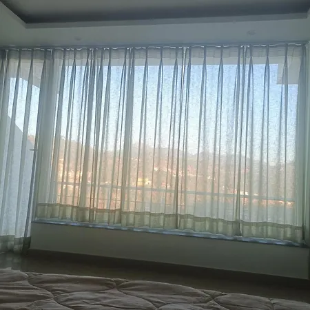 Sun Rise View At Twin Oaks' Apartment Kasauli Exterior photo