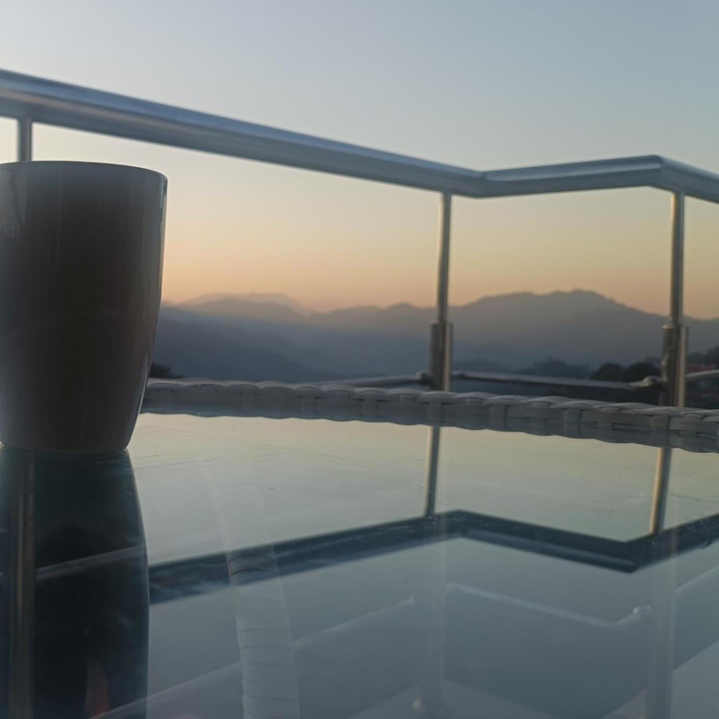 Apartment Sun Rise View At Twin Oaks'