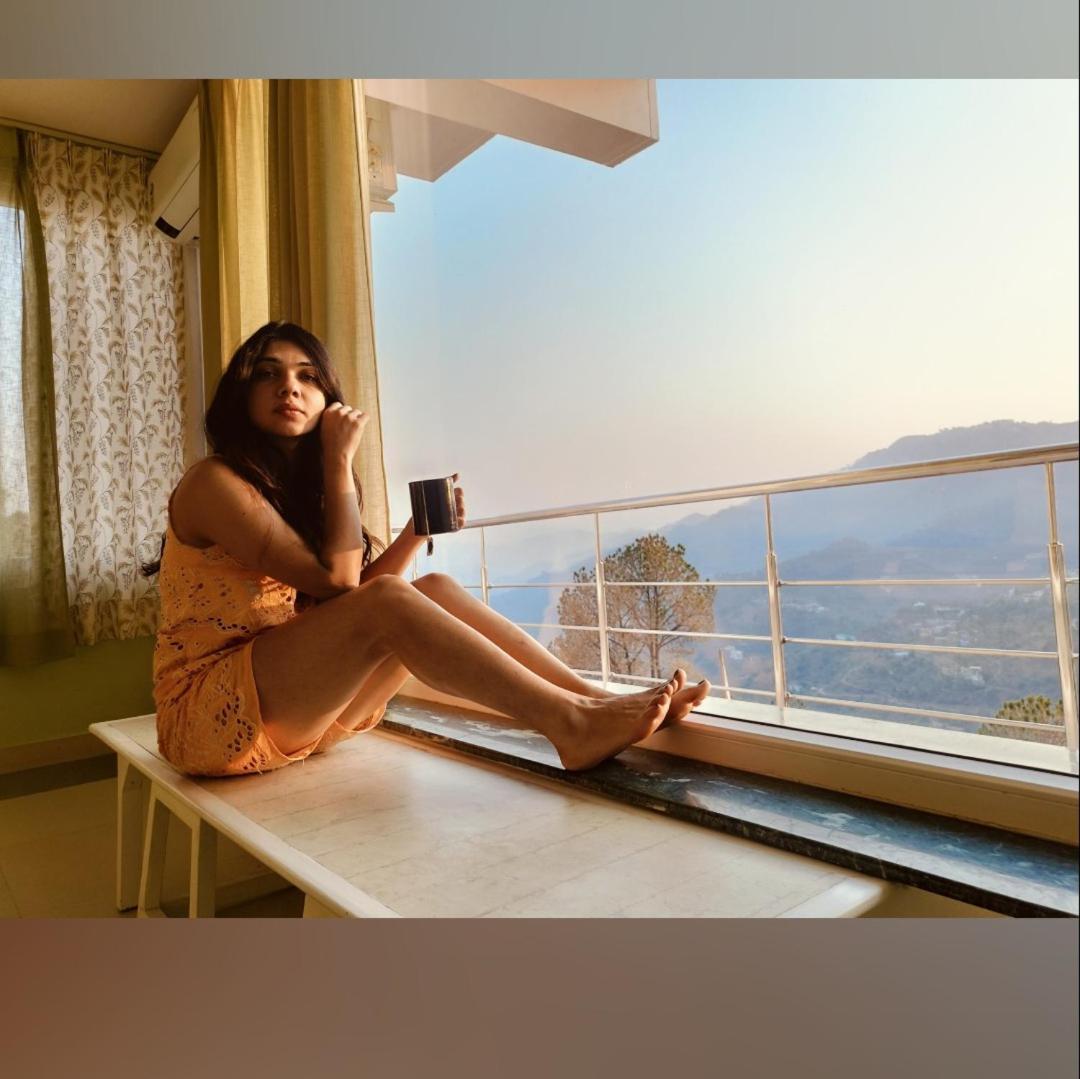 Apartment Sun Rise View At Twin Oaks' Kasauli